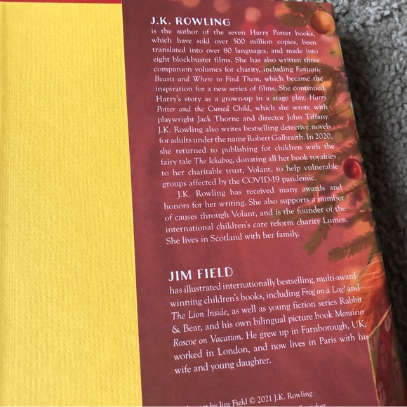 J. K. Rowling The Christmas Pig - Picture 7 of 8